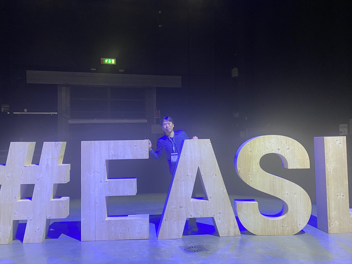aidaisannai's tweet photo. 当院から今年の #EASL には3演題。小泉先生が #FALD で2演題、廣岡が #iATT の多施設共同研究で1演題発表しています。小泉先生とも無事ミラノで合流しています。 https://t.co/k5i7ct9U0w