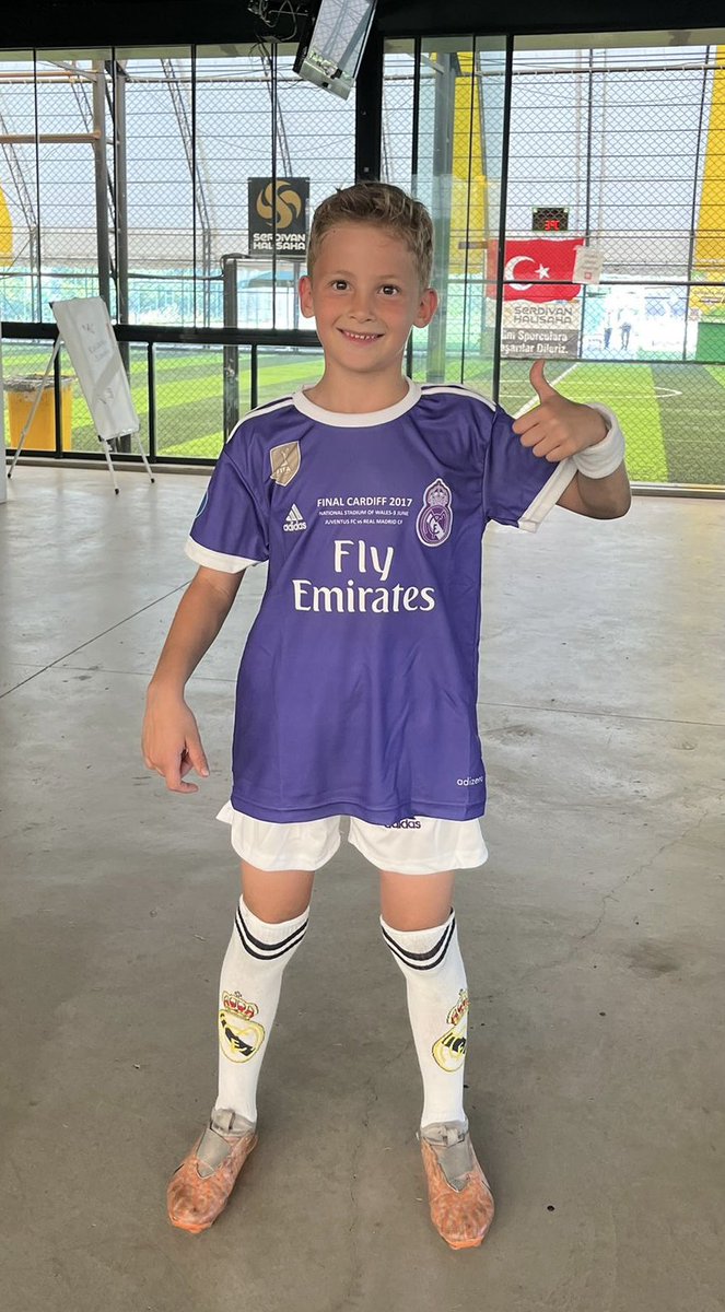 Erken Doğum Günü…Hep mutlu ol İnşallah #ömersettarAk