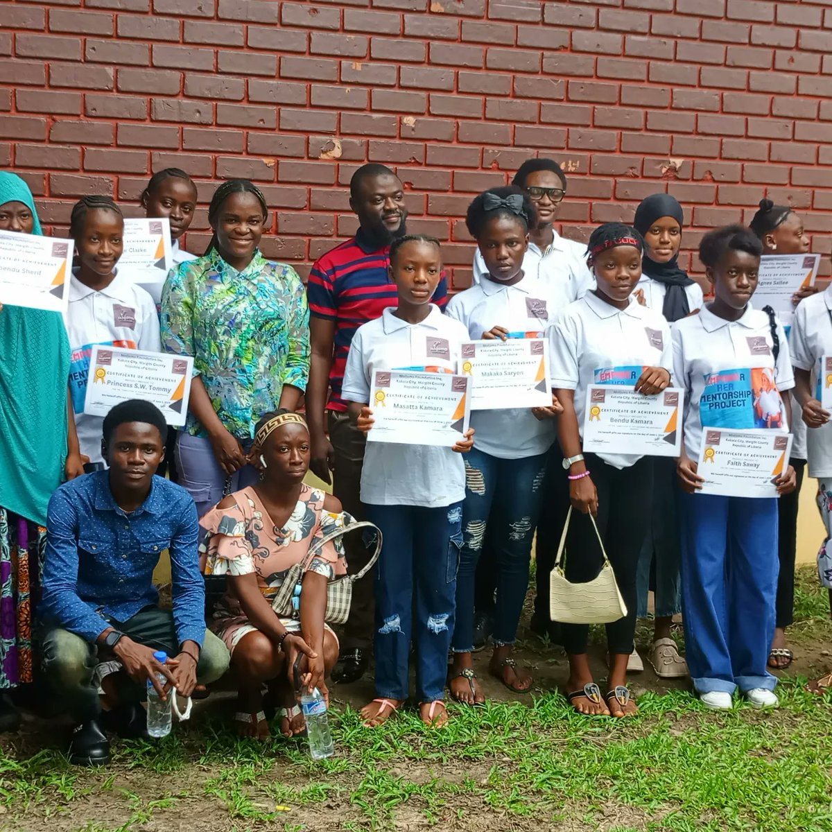 SajeryB's tweet photo. On June 1, 2024, we honored an invitation from the Moijama Foundation to served as guest speaker for the closing ceremony of her "Empower Her" Mentorship and Skills training.I had the opportunity to share my experience with these young girls and how I have overcome my challenges. https://t.co/IoWhP6u3yn