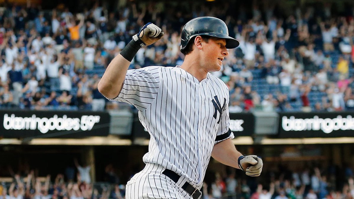 JimmyRandazzo's tweet photo. If DJ LeMahieu hits a home run today someone who retweets and is following is winning a shirt. Comment your size. Let’s go Yankees. https://t.co/jDKR03rV59