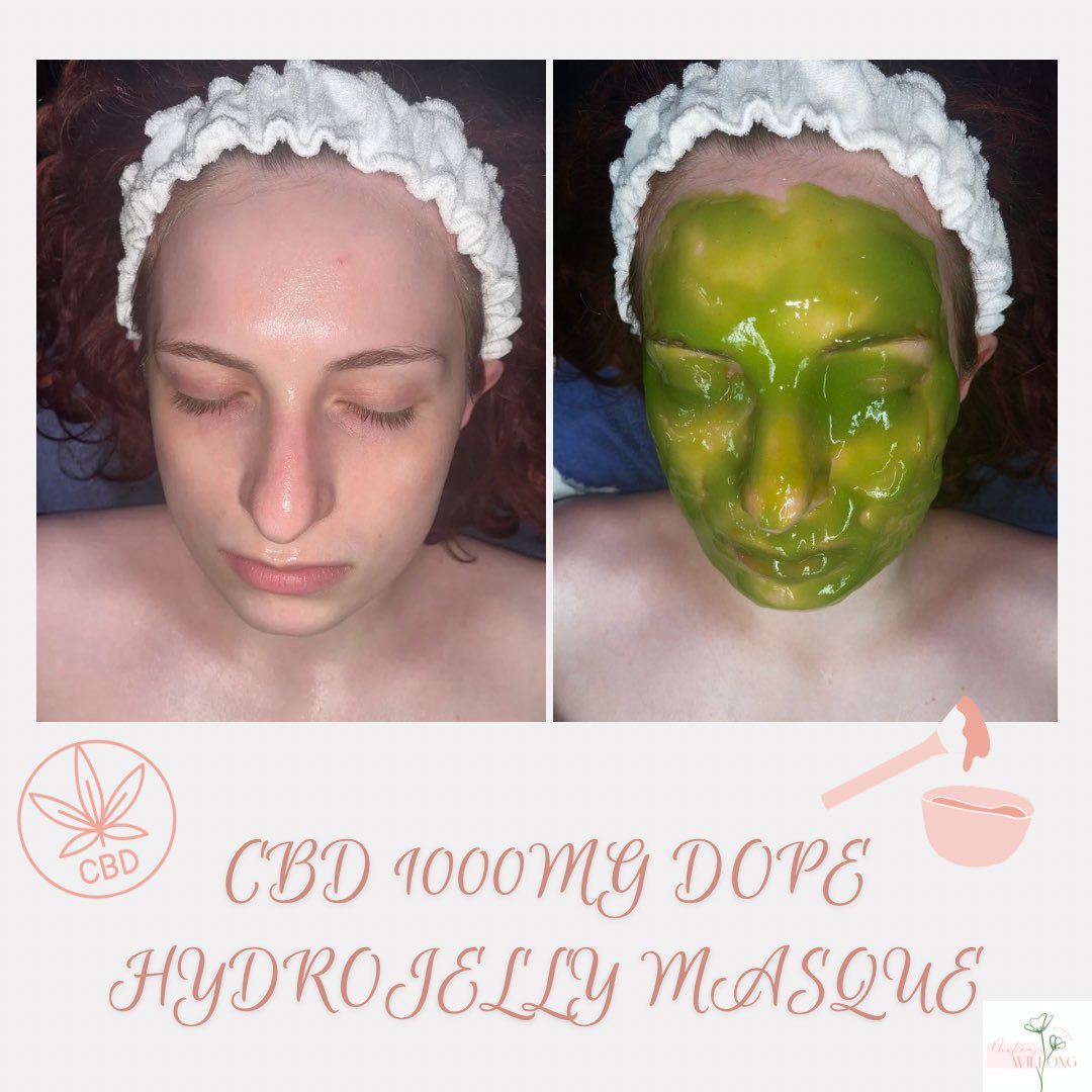 Makshroomm's tweet photo. This is the CBD 1000MG DOPE HYDROJELLY® masque by @esthemax ! I love this masque so much! 
#jellymasque #esthetician #esthemax #estheticianstudent #cbd #bookwithme #relaxing https://t.co/LwPitF6dD0