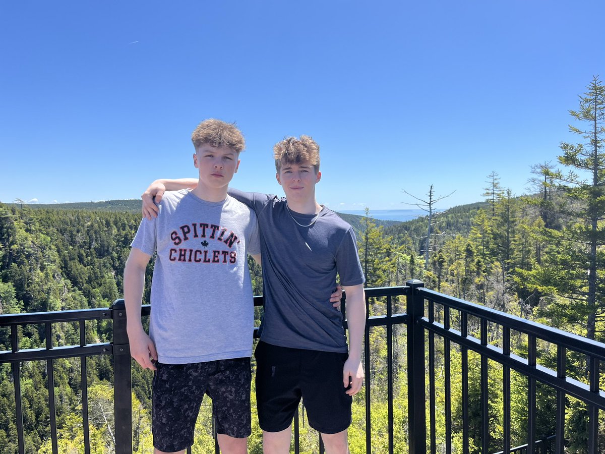 STM_Super_Saint's tweet photo. Todays #APNatureEd lesson with Seminar and Culture Club students to love and protect New Brunswick’s land, air, and ocean was a resounding success! @cgeducation https://t.co/XqexFNffgQ