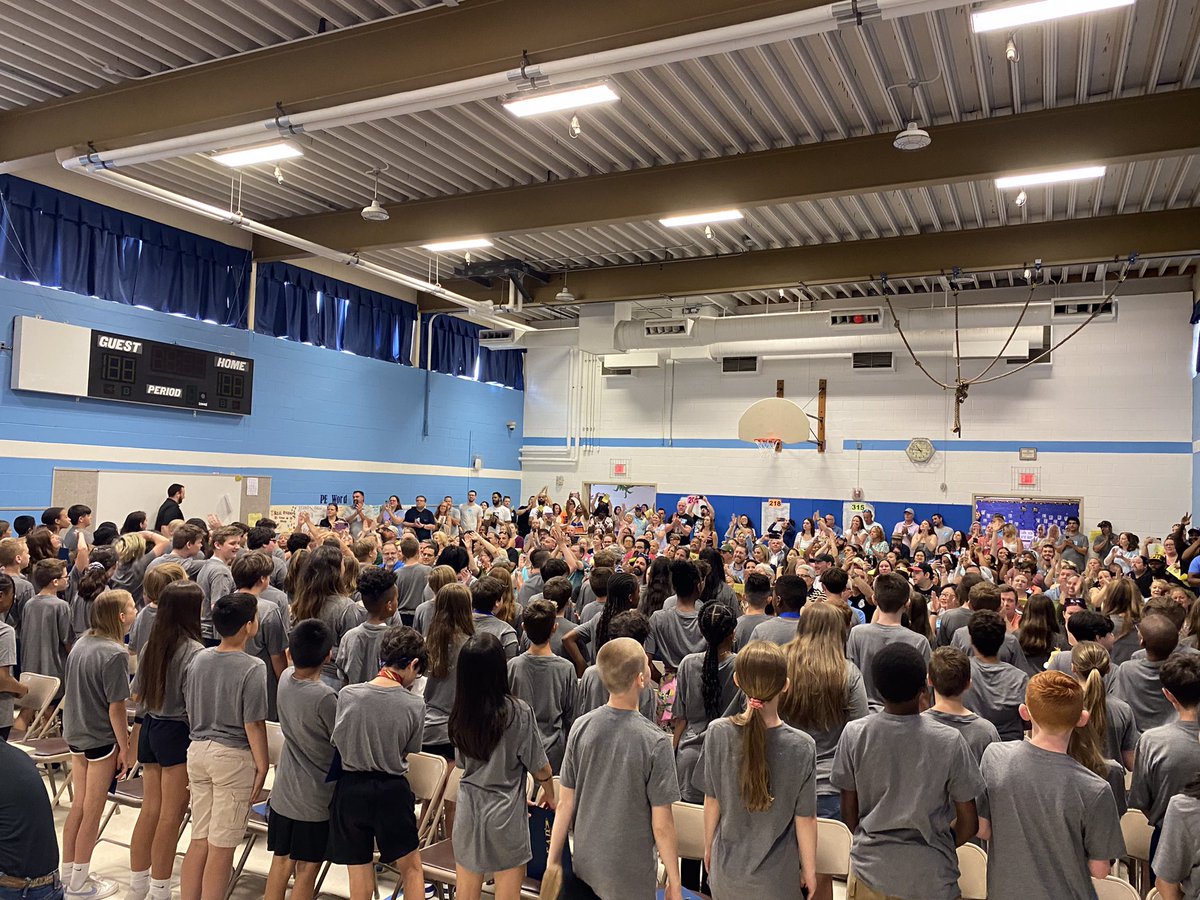 Justin Smith tweet media