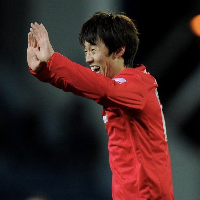 secondtierpod's tweet photo. Random footballer of the day:

Former Cardiff midfielder Kim Bo-Kyung.

#CardiffCity https://t.co/PjvMoaoJFh