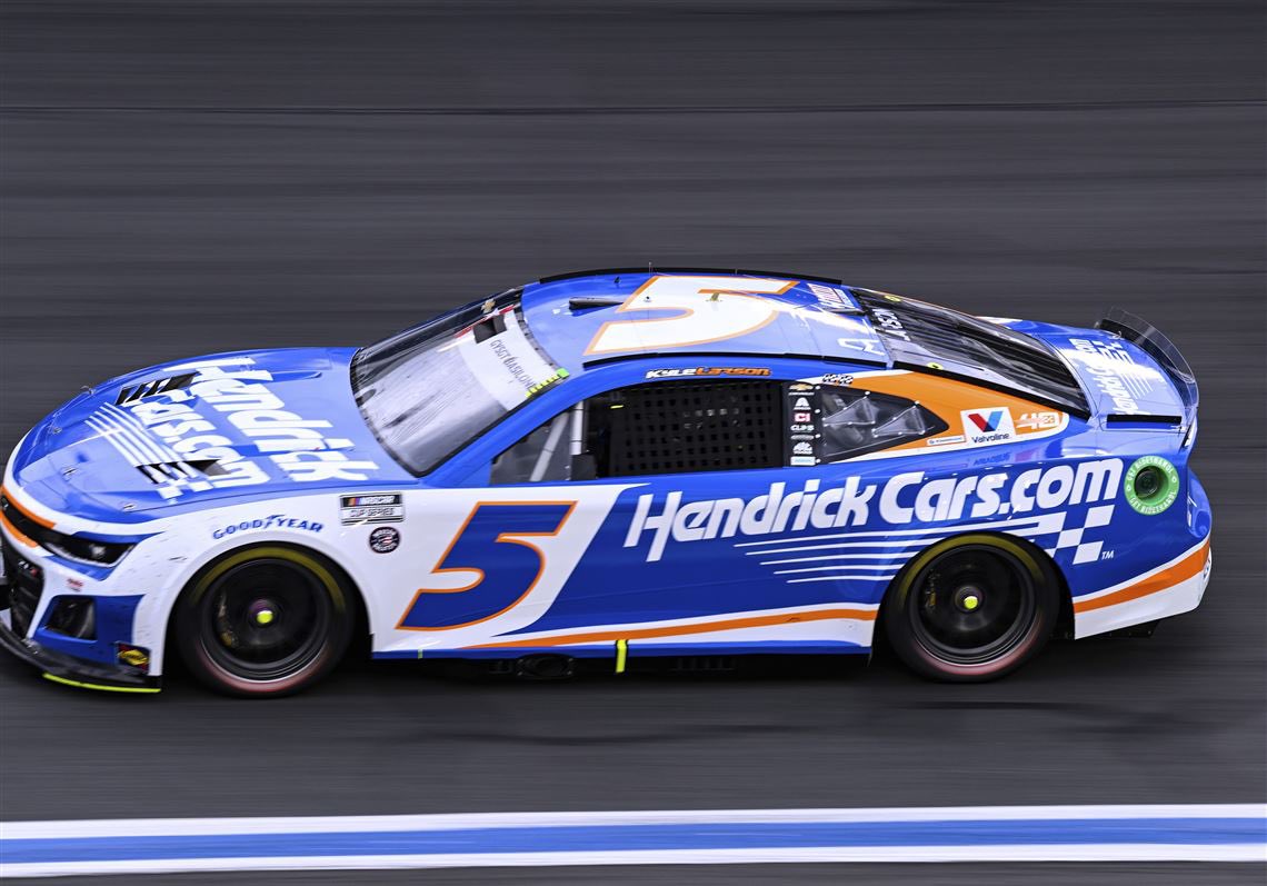 Would be cool if <a href="/TeamHendrick/">Hendrick Motorsports</a> and <a href="/KyleLarsonRacin/">Kyle Larson</a> used this paint scheme for the Brickyard 400! Get proper use out of it! <a href="/IMS/">Indianapolis Motor Speedway</a> 

#NASCAR #Brickyard400