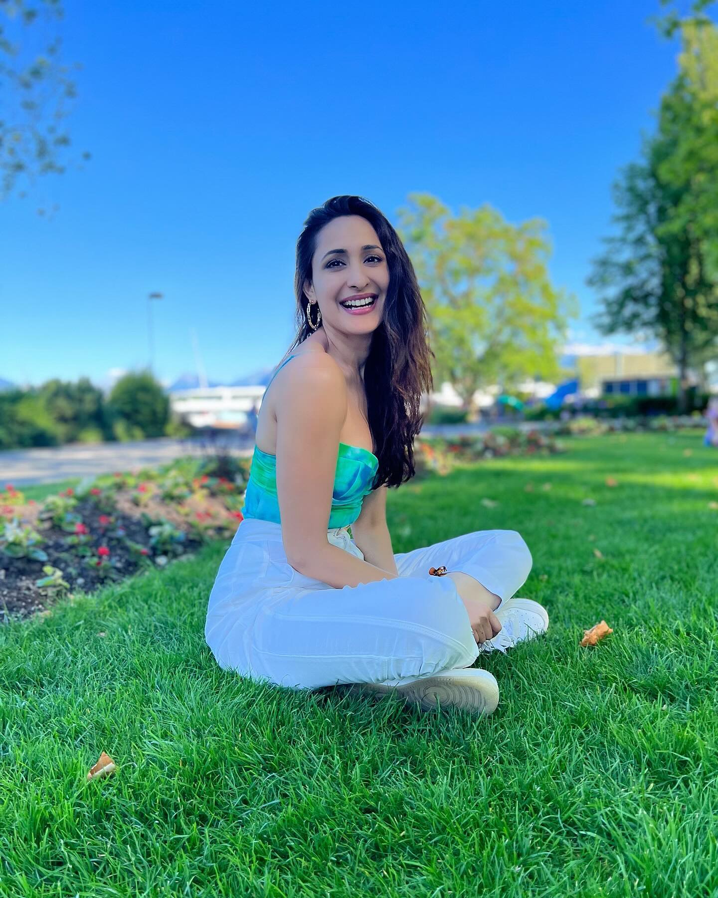 GPU3e4ObcAAx2xq?format=jpg&name=large