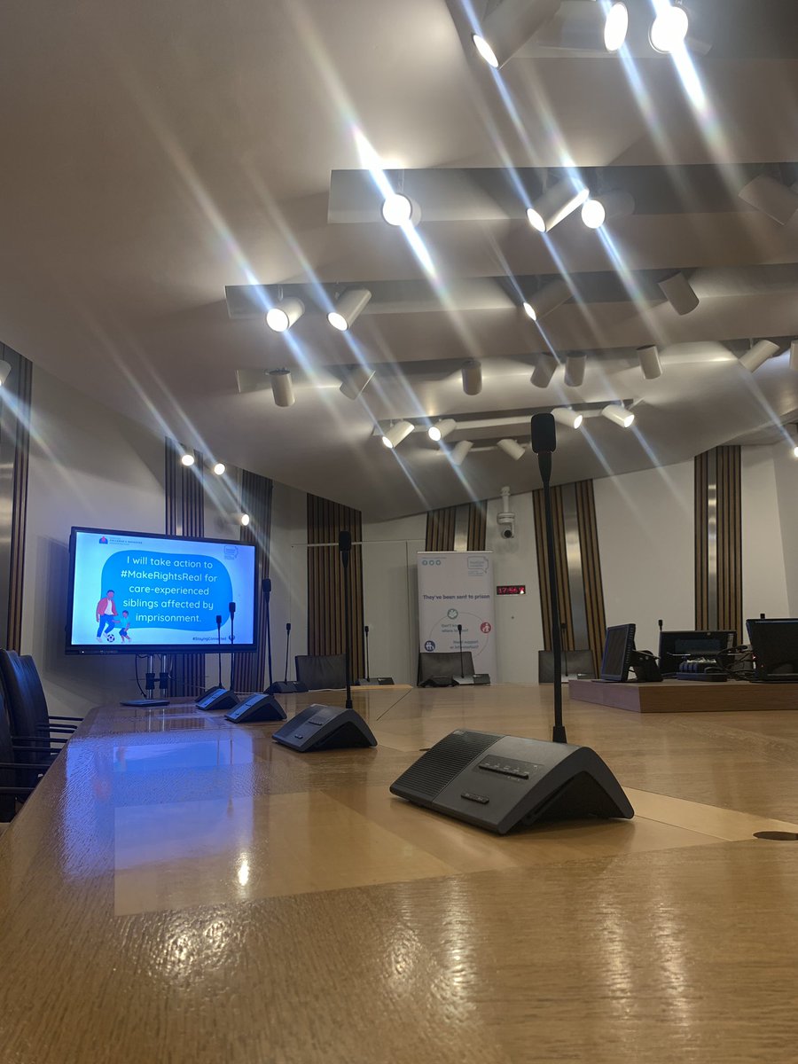 FamiliesOutside's tweet image. Set up and ready to get started. Excited for some important cross-sector collaborative discussion @MaggieChapman @clanchildlaw @ThePromiseScot @ScotParl @ProjChangeScot #StayingConnected
