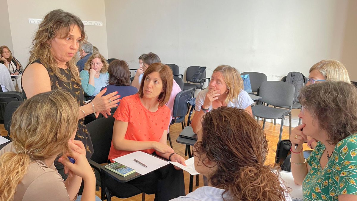 SCQA_'s tweet photo. @mmoharra @AQuAScat @icsgirona @htrueta @casadeculturagi @stomasvecina @fundacionfidisp Prop de 60 persones han assistit avui als tallers de la XXIV Jornada de l'SCQA i l'#ICSGirona.

Moltes gràcies a totes les persones que hi heu participat, assistents i ponents. 

Fins demà! https://t.co/NbzDYzDaAZ