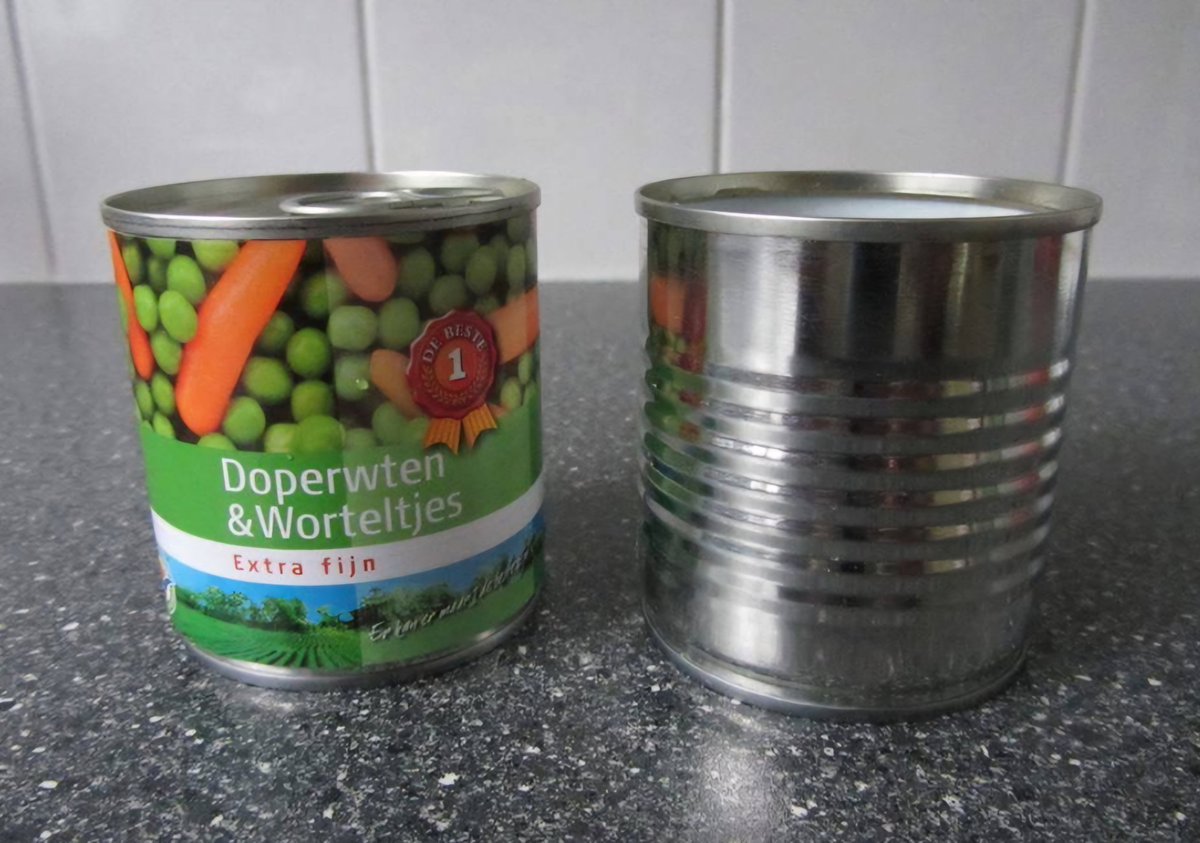 Wij zijn op zoek naar kleine blikjes (ongeveer 200 gram) voor bij de voerautomaat. 
Wie heeft er zulke blikjes of wil er voor ons sparen?