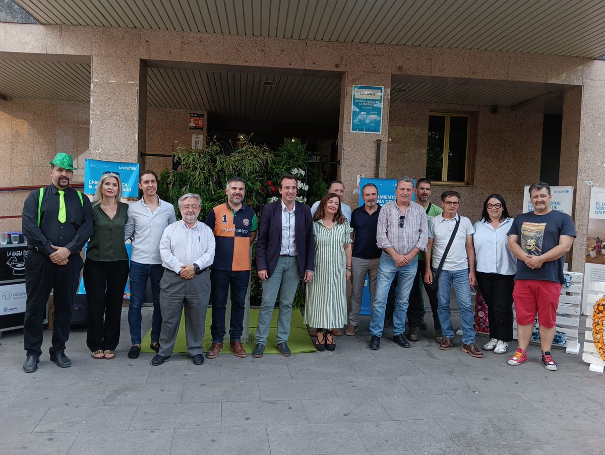 UnionporLeganes's tweet photo. 🌳 MEDIO AMBIENTE
El Primer Teniente Alcalde y Portavoz de #ULEG @CarlosULEG ha asistido al Acto Institucional del Día del Medio Ambiente en Plaza España.
#Uleg #Leganés #SentimosLeganés https://t.co/uLnP22uLkZ