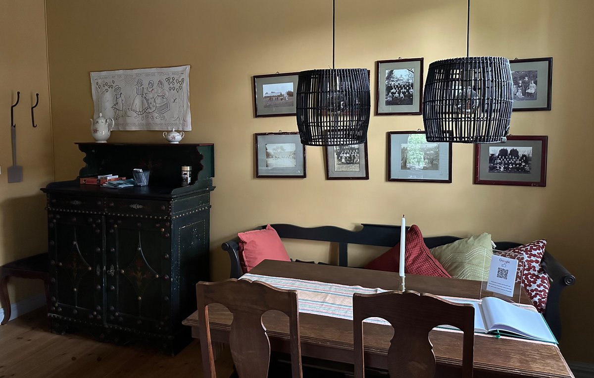 Leanne J tweet media