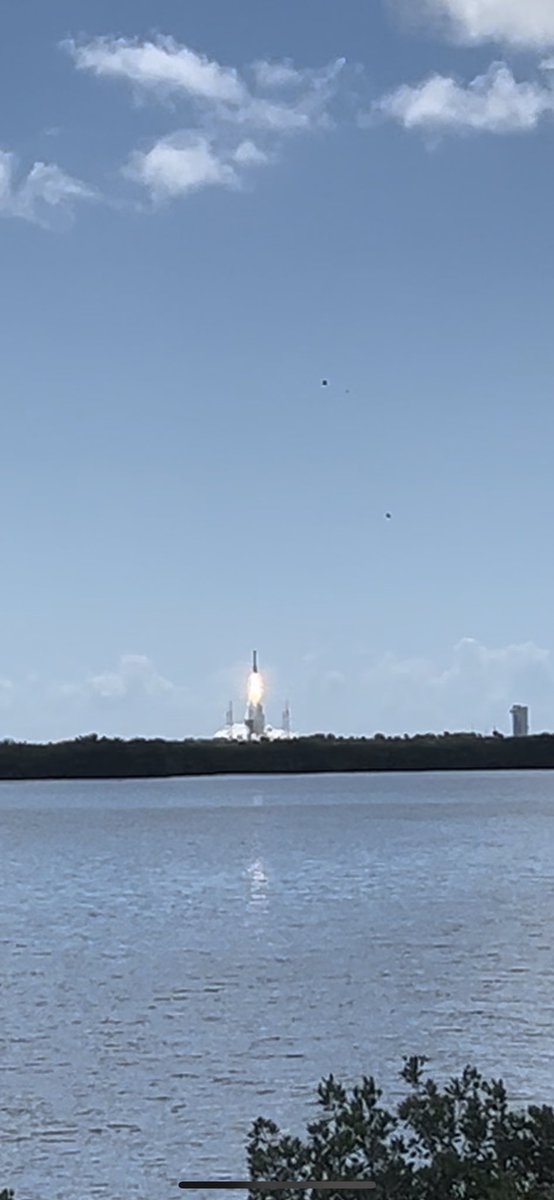 The_Ari_Silver's tweet photo. Congrats to @torybruno , the @ulalaunch, @BoeingSpace, and @Commercial_Crew teams on a successful launch. 

Will never forget this moment! #LaunchAmerica #Starliner https://t.co/BZ7vqCtJa1