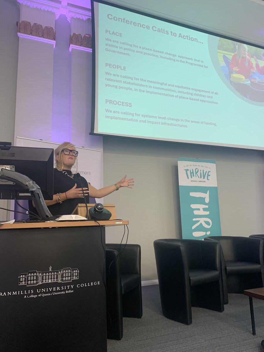 EmiliaSymington's tweet photo. The wonderful @DrKarenOrr sharing the #Collab4Impact calls to action. What an excellent way to end the THRiVE Collaborating for Impact Conference, organised by @StranCreu and @BarnardosNI ! https://t.co/HEXzSXbhLc