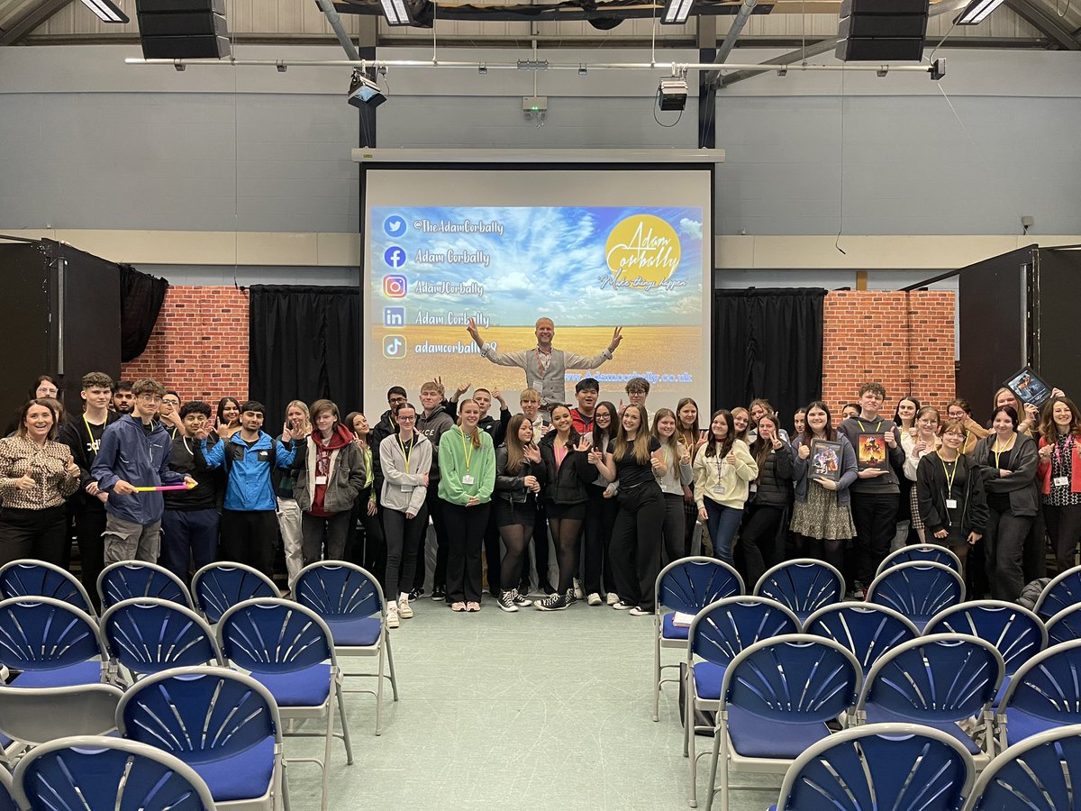 TheAdamCorbally's tweet photo. Love my job! Amazing crowd today in Bradford ๐๐โค๏ธโค๏ธ #motivationalspeaker #inspirationalspeaker #motivationalspeakeruk #speakerforschools #examboost https://t.co/GN9E7DEFfg