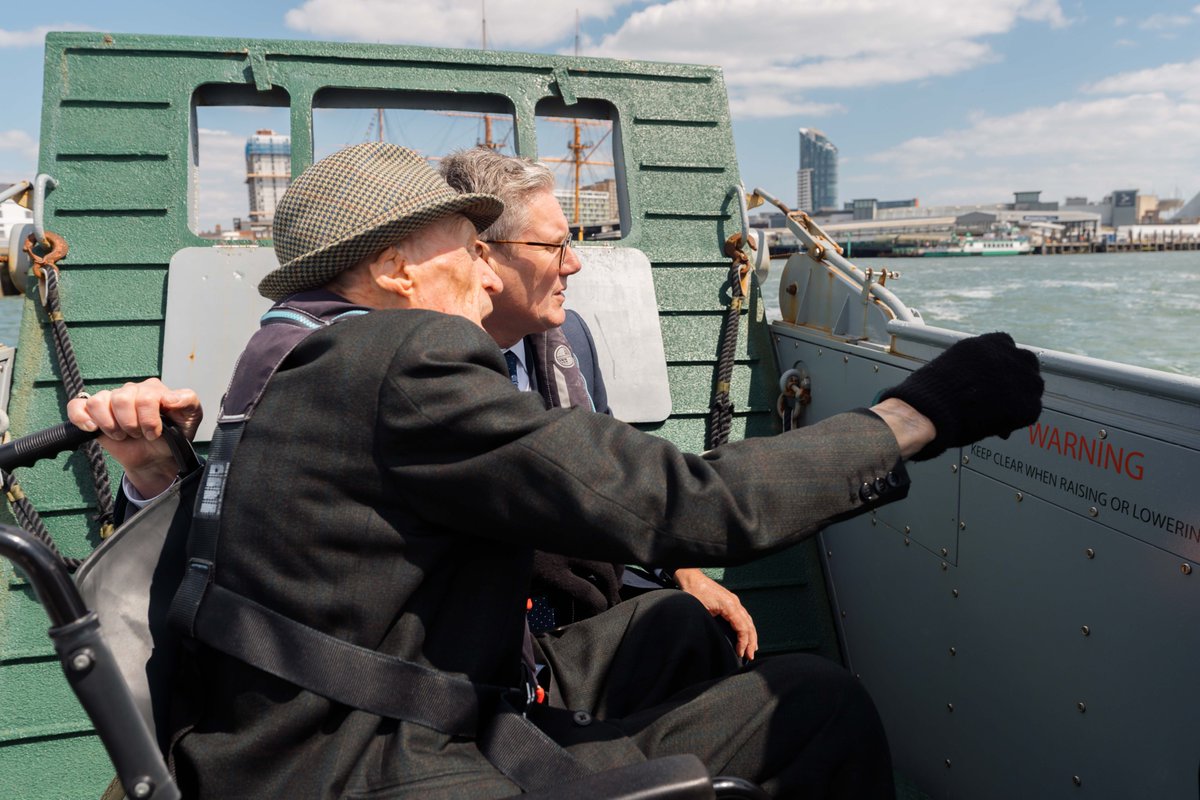 Britain owes a huge debt of gratitude to veterans like Len, who I met in Portsmouth today.

Theirs is the ultimate public service.

My Labour government will champion service personnel and their families and strengthen veterans’ rights.