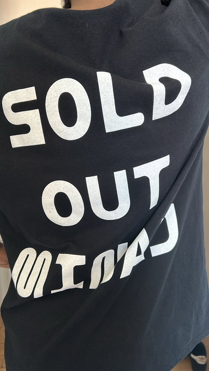 OsnRyan's tweet photo. @NICKIMINAJ at @Accor_Arena in Paris
I've been waiting 10 years for this moment. 14 years I've been listening to you ❤️
Reuniting with friends at a concert where life separated us almost 10 years ago... it was an obvious choice to meet here...
Thank God 😇🫡 https://t.co/RKcHHsFHX5