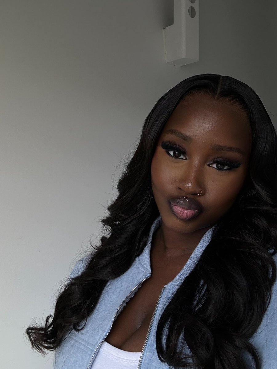 E M I 🇸🇳 tweet media