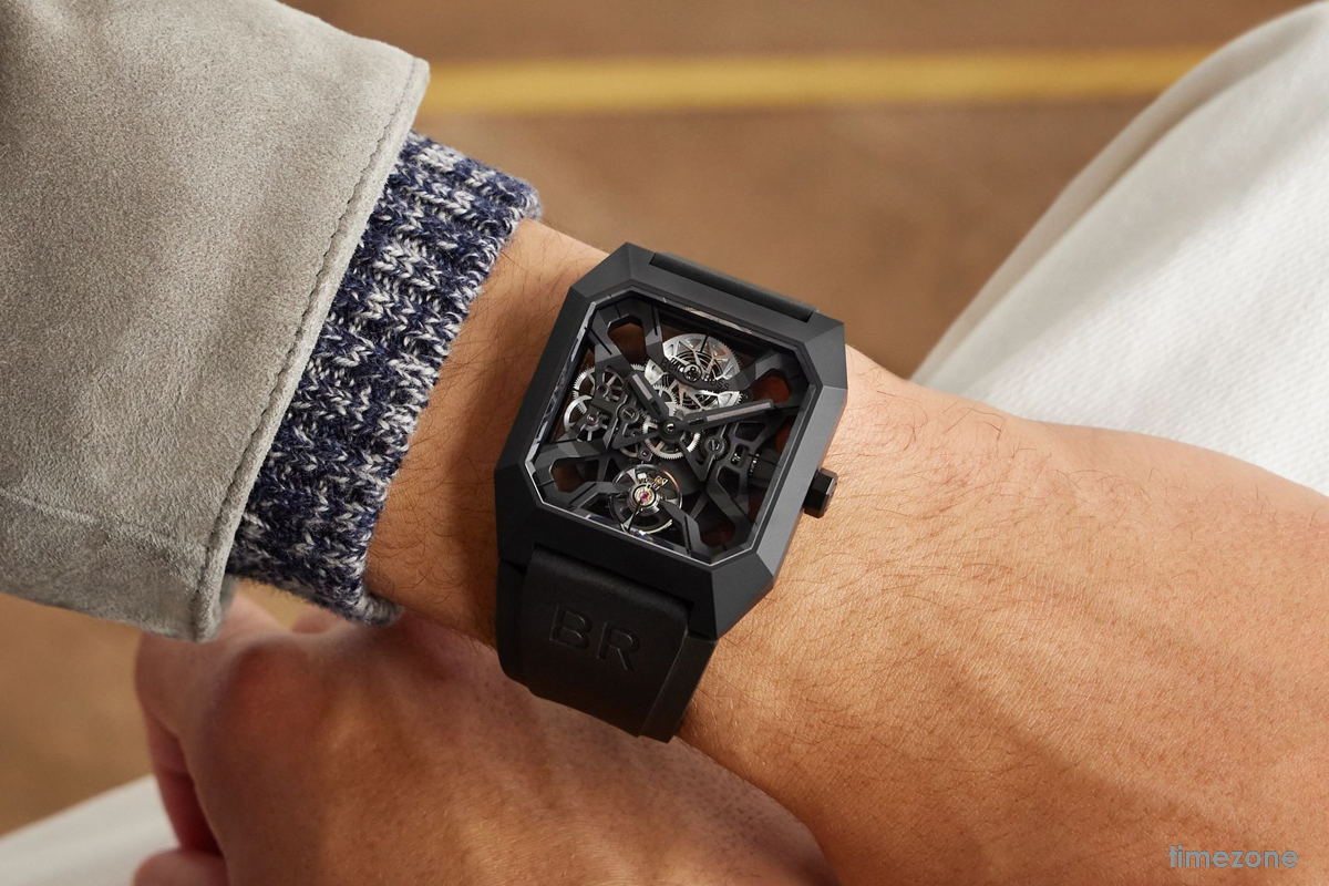 timezone_com's tweet image. Hands-on with every new BELL &amp;amp; ROSS + prices timezone.com/2024/06/05/ww-… @BellRossWatches