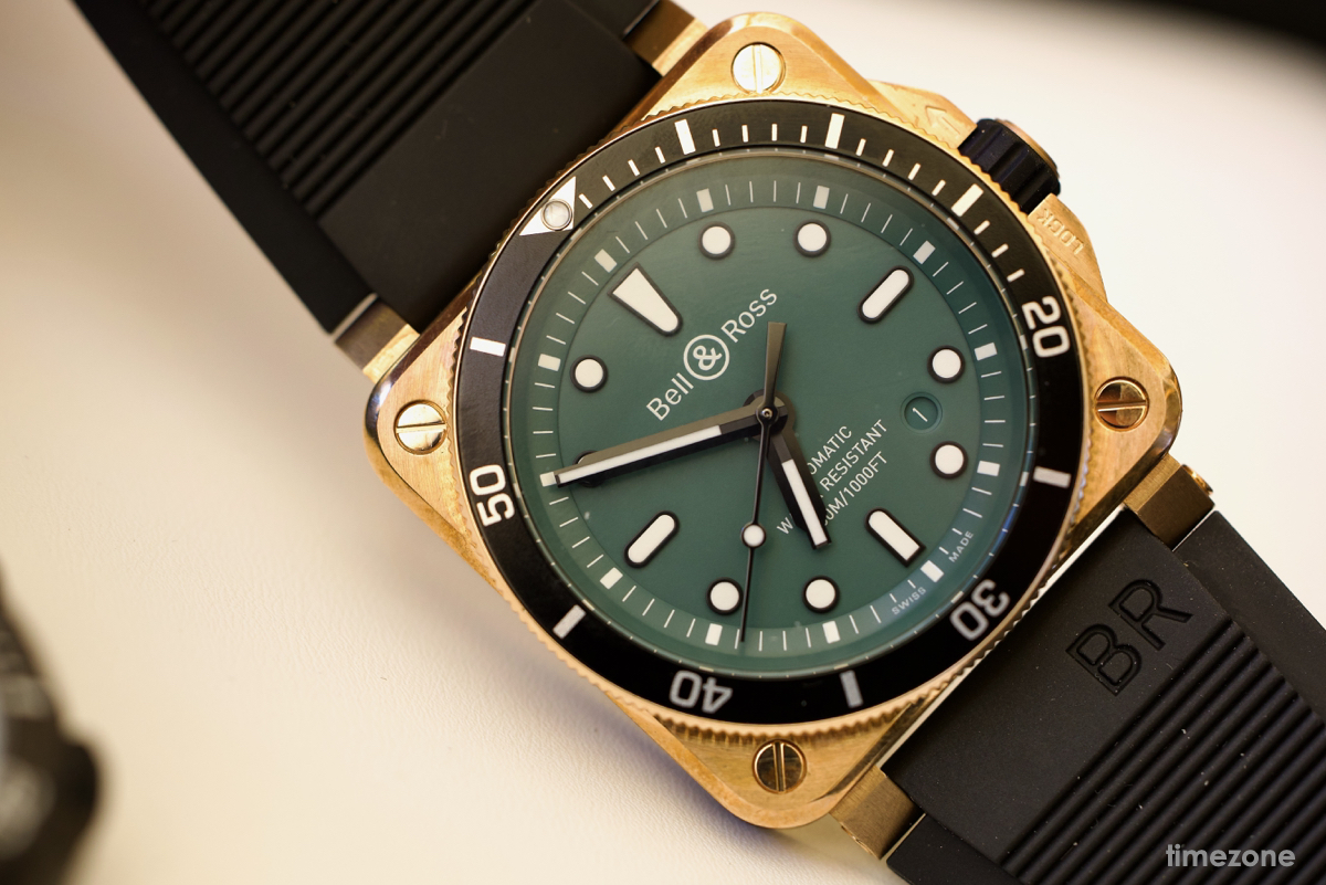 timezone_com's tweet image. Hands-on with every new BELL &amp;amp; ROSS + prices timezone.com/2024/06/05/ww-… @BellRossWatches