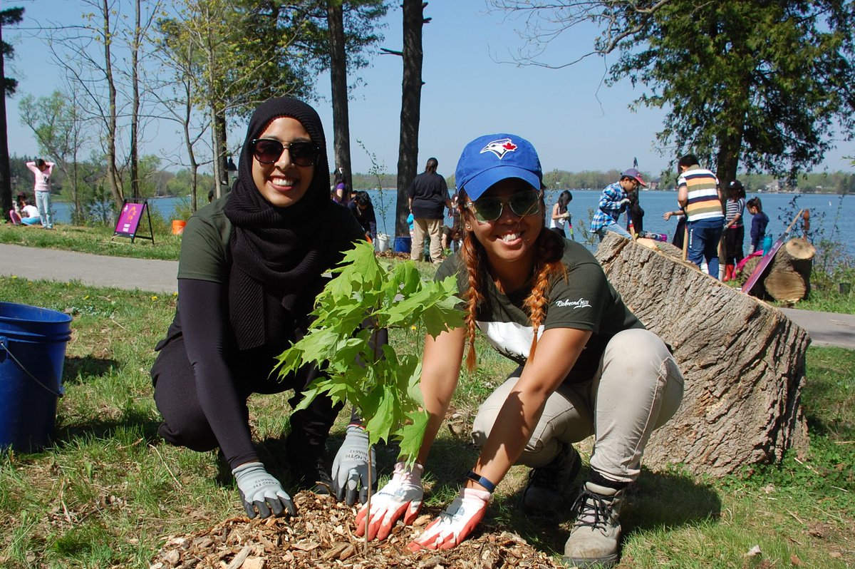 (1/10) The Ontario Nature Conservation Awards recognize excellence by honouring individuals, groups, government agencies and corporations for protecting nature in Ontario.

Congratulations to all deserving award recipients! 🏆🌎ontarionature.org/news-release/e…
