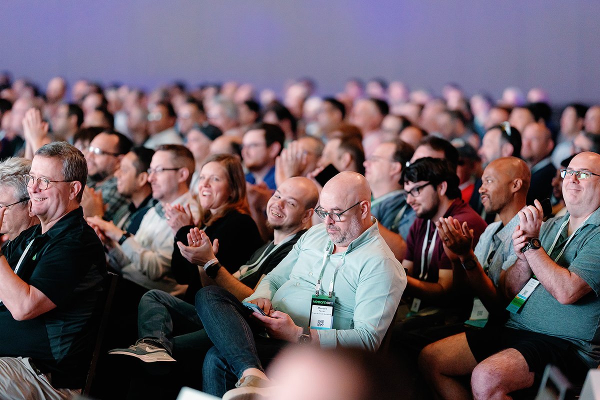 Veeam's tweet photo. 📸 Proxmox, EntraID, VB365 v8, AI, and more — @gostev, @AnthonySpiteri, @MichaelCade1, @vEm_Vino, @RinBytes, and @AndrewZhelezko took the #VeeamON stage to show off what's coming next. ✨ What was your favorite moment? 💬 https://t.co/7mub7v744n