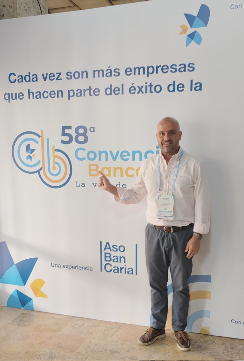 inversionencdt's tweet photo. Presentes en la 58a #ConveciónBancaria de @Asobancaria https://t.co/u64QBlMDPa