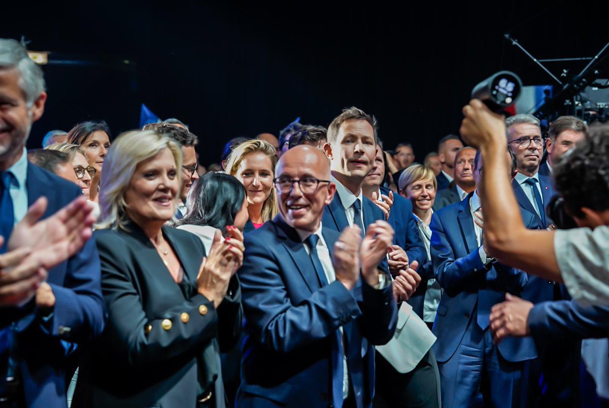 eciotti's tweet photo. Merci chère @MTabarot de nous accueillir chez toi au Cannet pour ce dernier grand meeting de campagne.

Merci pour ta fidélité et pour ton soutien précieux dans cette campagne européenne ! https://t.co/qKZ2a0mYfd