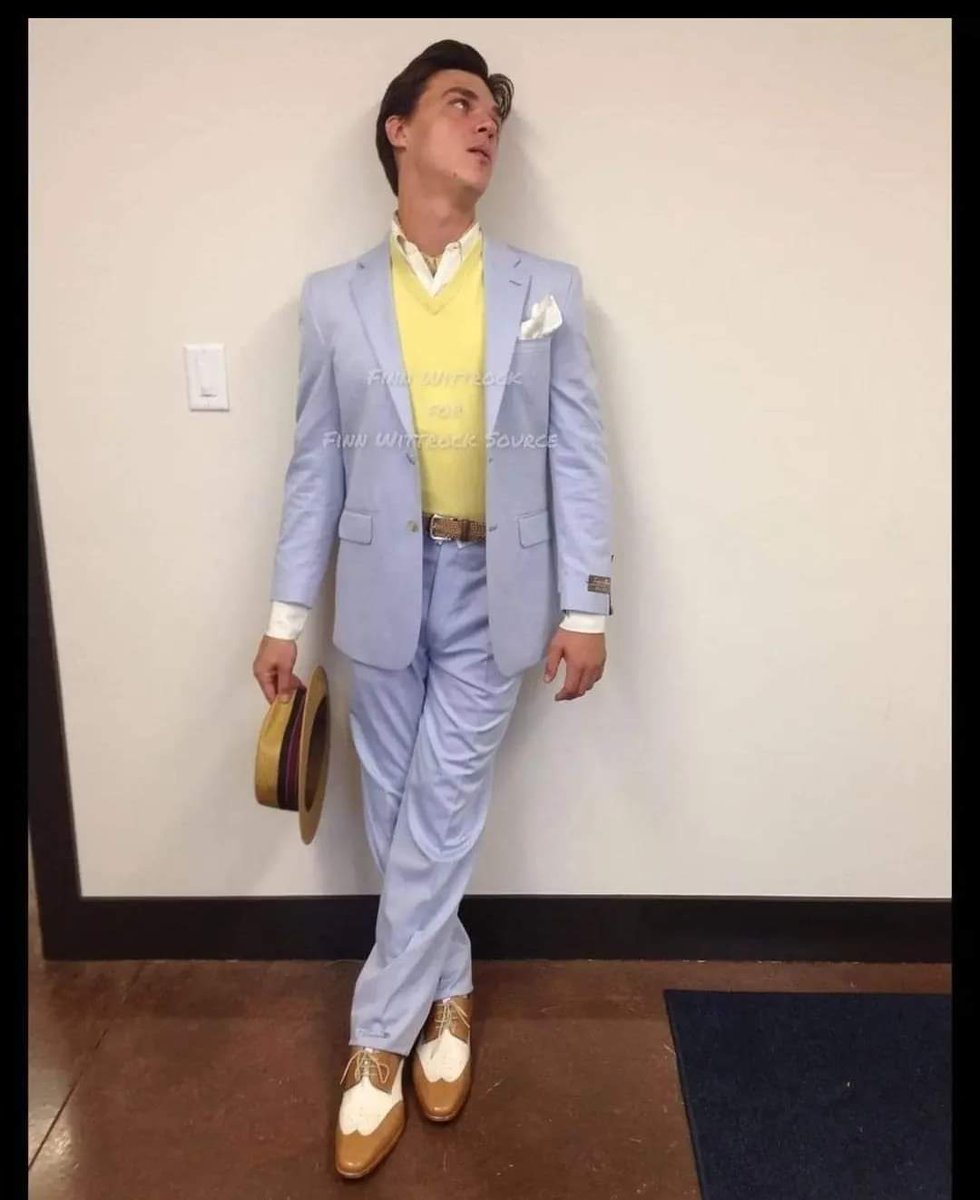 Finn_Wittrock__'s tweet photo. Fans patiently waiting for the latest @FinnWittrock news to drop 😎
📸 Finn Wittrock as Dandy Mott behind the scenes of #AmericanHorrorStory Freak Show
Credit Finn Wittrock 

#finnwittrock #dandymott #ahsfreakshow #americanhorrorstoryfreakshow #behindthescenes #bts https://t.co/BhwkHP93AI