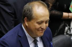 diputadonaranjo's tweet photo. Cada día sorprende como aumenta la cantidad de fiscales involucrados en actos de corrupción.El problema es q el  FISCAl NACIONAL no asume esto como prioridad. por eso van 11.928 hrs y muchos integrantes de las BANDAS de HERMOSILLA y ALCALDES disfrutando en sus hogares y 0 avance https://t.co/8ZSKsL3ENS