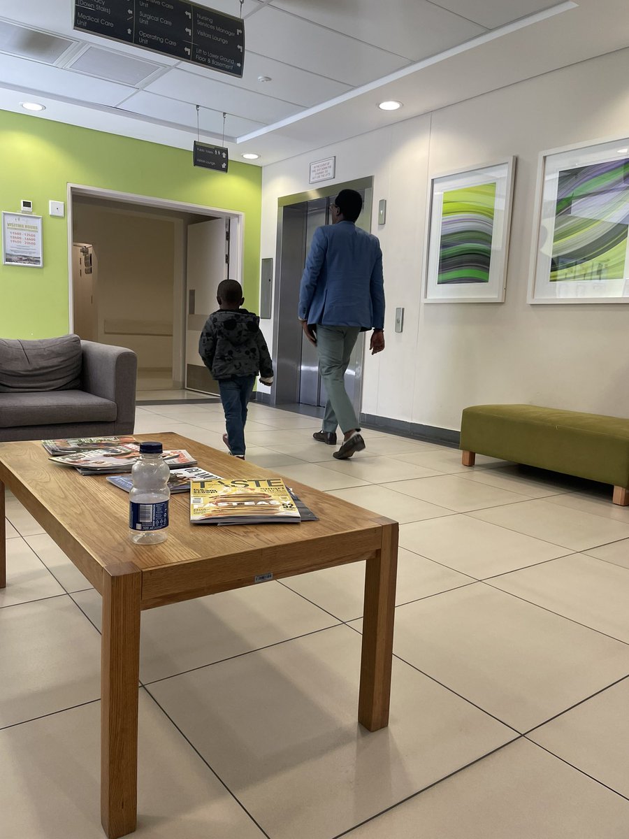 harmony09harms's tweet photo. Hospital visit from my boys 💙 https://t.co/KEcrpseKd4