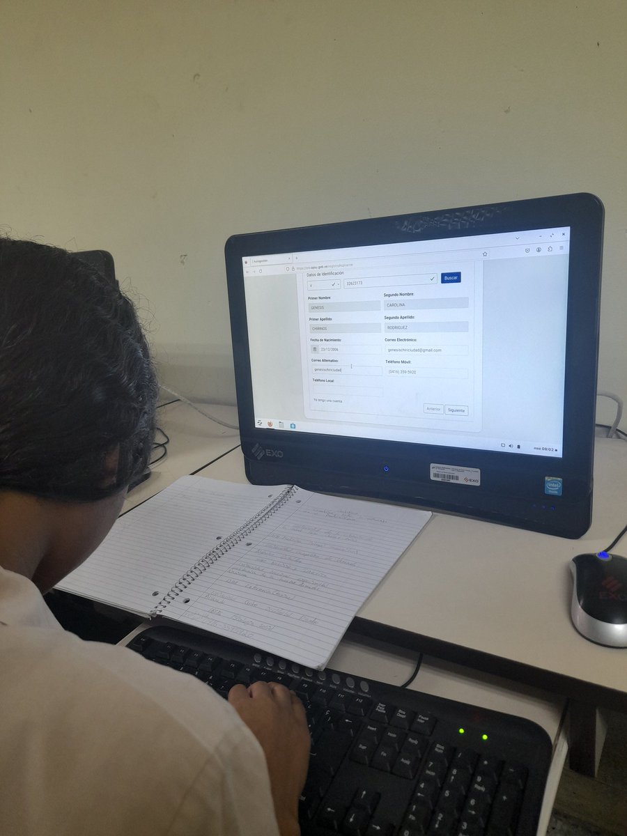 fundabit_IRIB's tweet photo. Registro del Sistema Nacional opsu para optar a un cupo de educación superior a los estudiantes de 5to año del Liceo Rafael Monasterio 
#PuebloMaduroEnPaz
@NicolasMaduro 
@MPPEDUCACION 
@_LaAvanzadora 
@Fundabit_ 
@leivi24 
@EleamerAbdala 
@Dimary08 https://t.co/pHBhFYpzMr