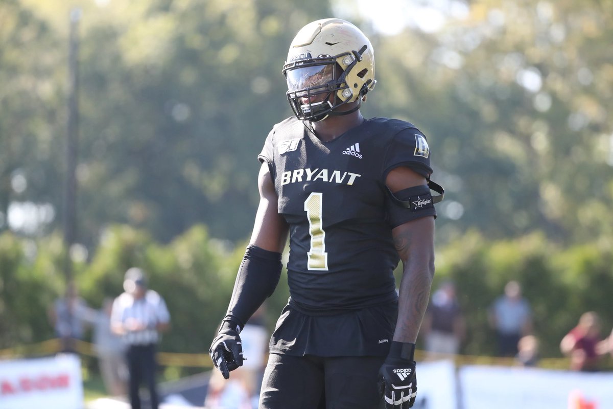 Blessed and Honored to Announce I’ve Received My 10th Division 1 Offer from Bryant University🖤<a href="/CoachKKulzer/">Kris Kulzer</a> <a href="/coachfleeting/">Rfleeting</a> <a href="/CoachFleet6/">QFleeting</a> <a href="/WHSFootballCT/">Windsor Football</a> <a href="/BryantUFootball/">Bryant Football</a>