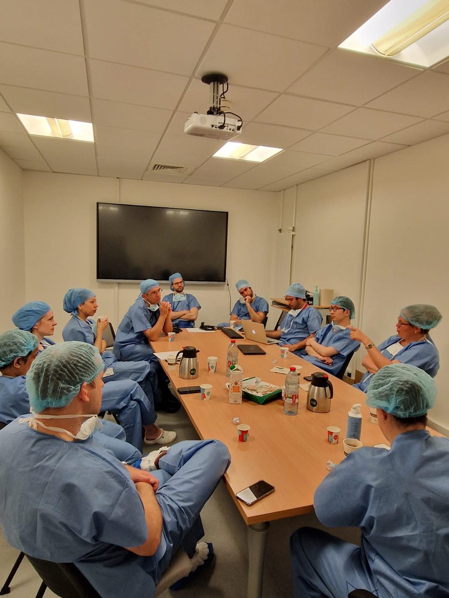 CP_Endourology's tweet photo. Starting June in the beautiful city of Paris 🇨🇵 with Stone Management Training Course welcoming 4 doctors from the UK at Hôpital Tenon for 5 Lithotripsy procedures. A Big Thank You to everybody involved - especially to Prof. Traxer and his amazing team! #ProfessionalEducation https://t.co/ub4DRKdhfe