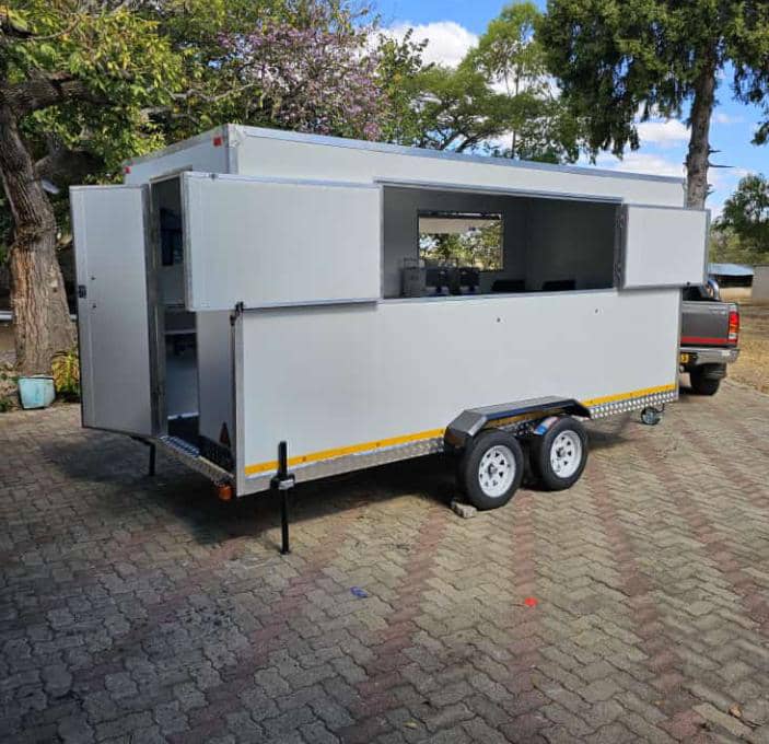SanbleC's tweet photo. They say Practice makes perfect, that's a fact. Thank you our clients for giving us a platform to practice what we know best. With every trailer comes new challenges

For All your mobile Utility Trailers, we are the plug. 

Call App 0778932490 https://t.co/aPSB6y8rol