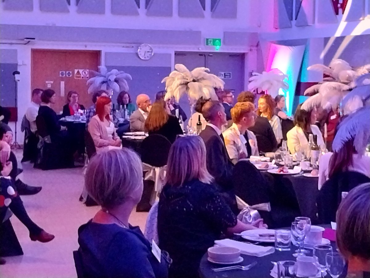 STEMLearning_AS's tweet photo. #Employers #MakingADifference engaging in @STEMAmbassadors programme exploring how they can further engage and financially support @STEMLearningUK programmes including #DestinationSTEM #teachercpd My call to arms to #STEMemployers #stemambassadors come & explore more #stemStars https://t.co/AGBkHBZSs2