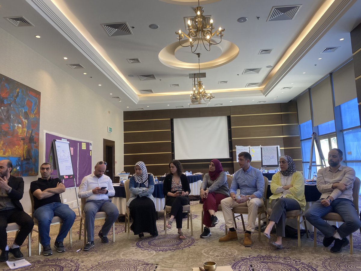 AzzamLeena's tweet photo. @frontline_nego workshop provided me with a deep understanding of how to negotiate humanitarian outcomes for crisis-affected populations. The skills and methods I learnt in this workshop will undoubtedly shape my work in the #MENA region specifically #Gaza and #Sudan responses https://t.co/emYSXF90wQ