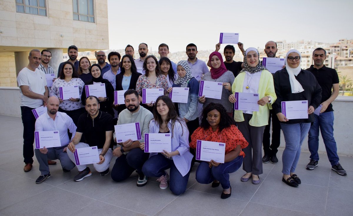 AzzamLeena's tweet photo. @frontline_nego workshop provided me with a deep understanding of how to negotiate humanitarian outcomes for crisis-affected populations. The skills and methods I learnt in this workshop will undoubtedly shape my work in the #MENA region specifically #Gaza and #Sudan responses https://t.co/emYSXF90wQ