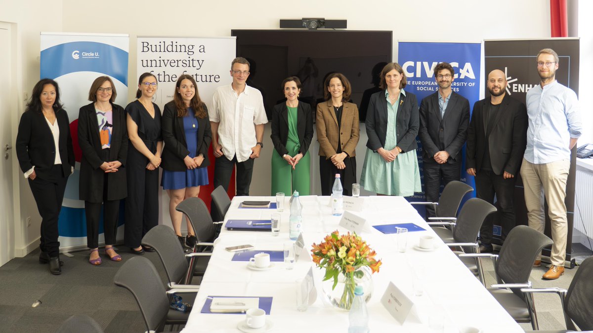 CIVICA_EU's tweet photo. Today we discussed the future of the #EuropeanDegree
🎓 and #EuropeanUniversityInitiative🏛️ with @ Vanessa Debiais-Sainton from the @EU_Commission at @thehertieschool
Together with Berlin's top universities, we're paving the way for enhanced transnational education in #Europe https://t.co/sktO8CTrcH