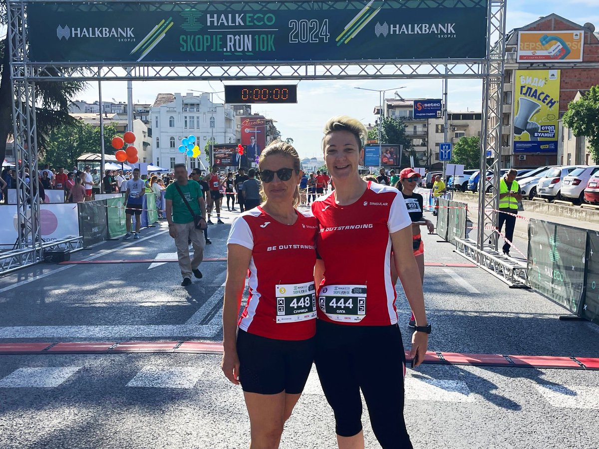 SingularGroup's tweet photo. It’s #GlobalRunningDay &amp; we dedicate it to the amazing runners in our team. 🏅🏃 To them, running is more than just a hobby &amp; we’re thrilled they're sharing their passion with us by representing the company at local sports events. 👏👏

#SingularTeam #BeOutstanding https://t.co/7bASl03NZ8