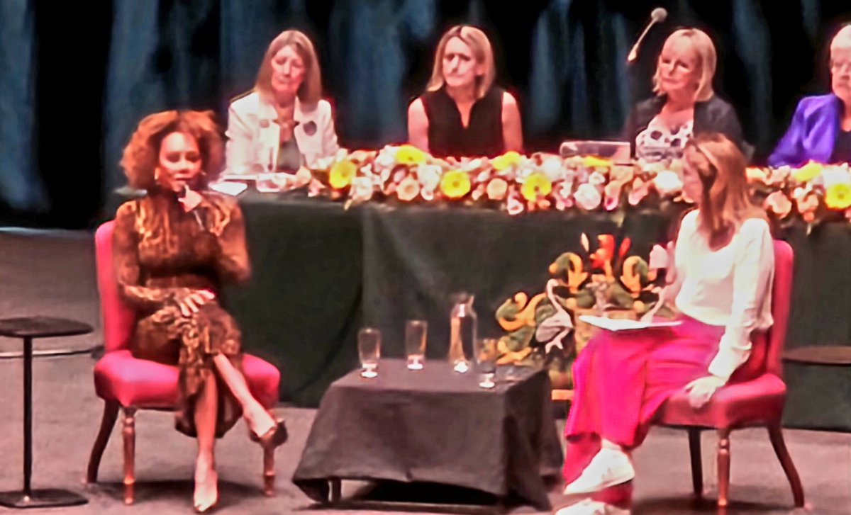 Women's Institute tweet media