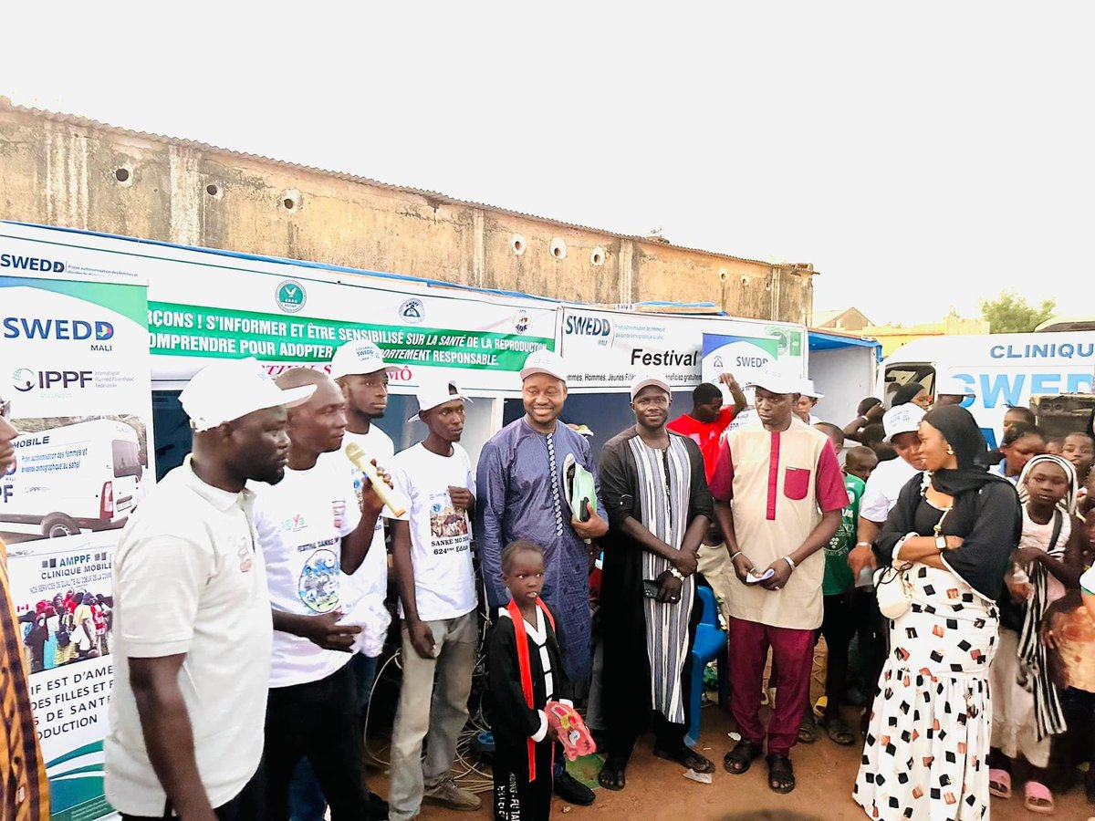 Ouverture Officielle de la 624e édition du #SankeMo 2024, le Swedd y participe avec ses ONG de mise en œuvre. Faites un tour dans nos stands pour découvrir nos services et les produits de nos bénéficiaires ainsi que la clinique mobile pour une prise en charge gratuite.