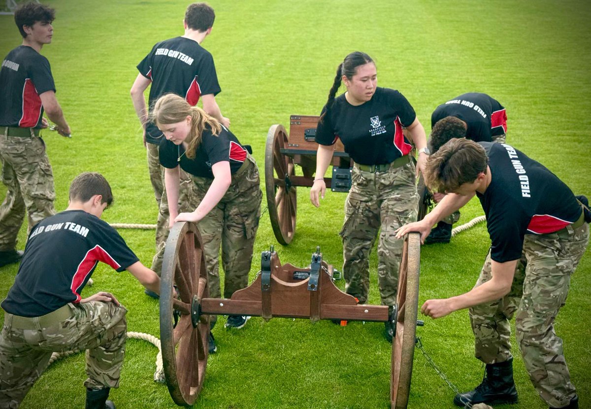 BradfieldCCF's tweet photo. Training for this year’s Field Gun Race is well underway, super teamwork being developed as the cadets get to grips with this challenging event. https://t.co/AJQG8I7SRv
