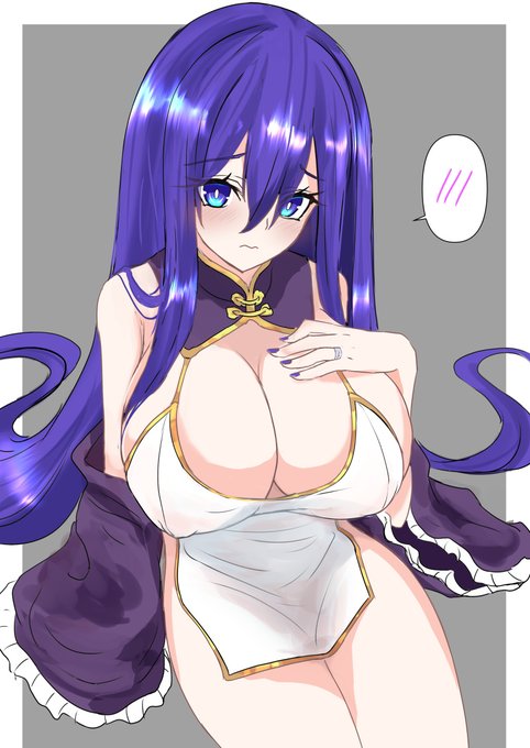 よくわからないデザインのえちちチャイナを着せられるマナちゃん 