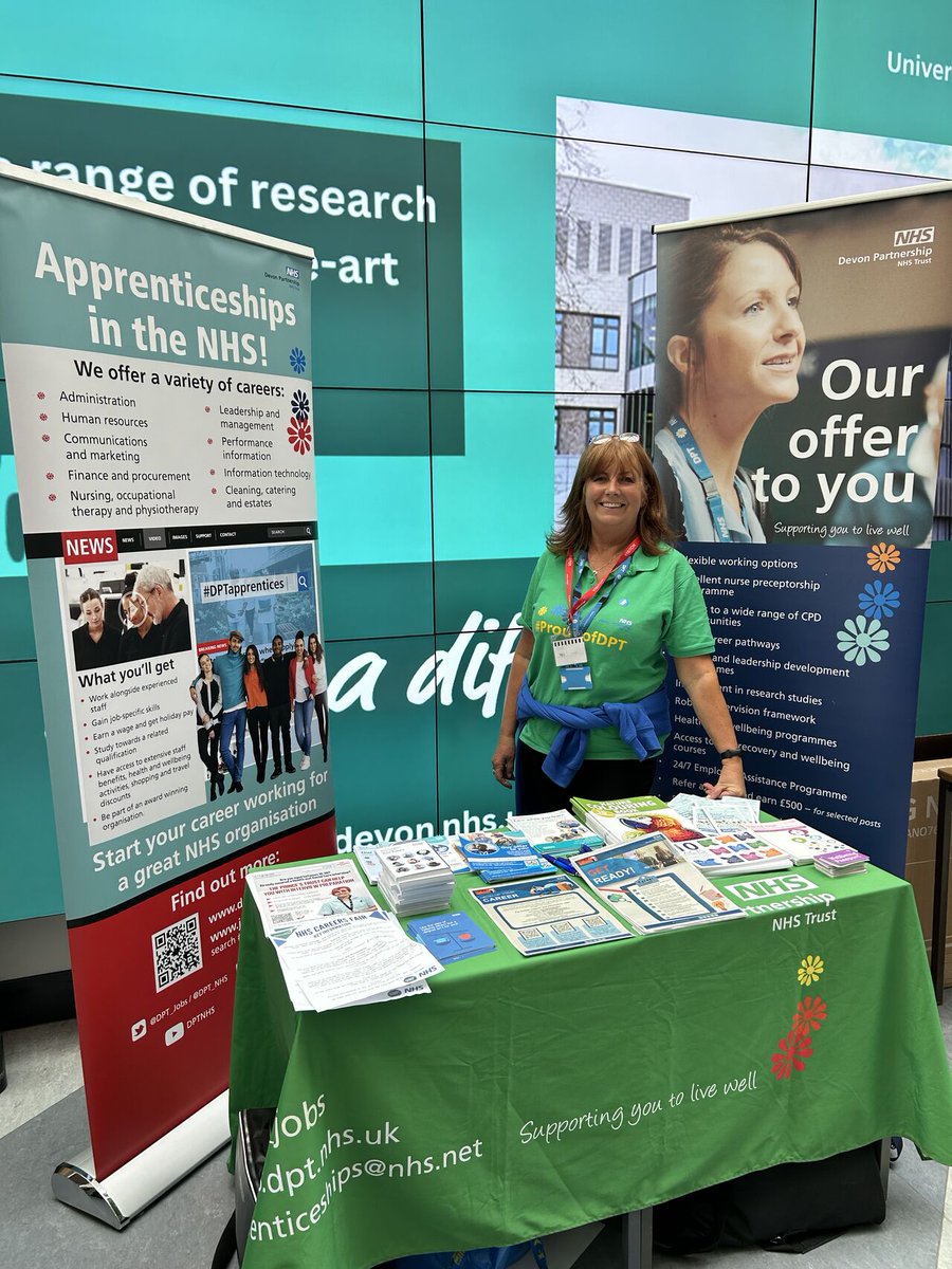 DPT_Jobs's tweet photo. Our Careers Team are at the #NHS Careers Fair at @ExeterCollege today discussing opportunities with students. Learn more about the wide range of pathways including #apprenticeships on offer within @DPT_NHS: https://t.co/1aC9dJpldo #NHScareers #NHSjobs #GetIntoTheNHS #WeAreTheNHS https://t.co/xStFGtC0wR