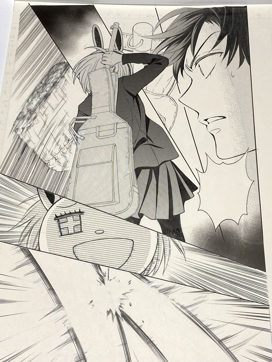 大きい描き文字はこんな感じでトレペに書いてました。
原稿に直接書いた後に「いや…この位置違うな…」となる事が多かったもので。 