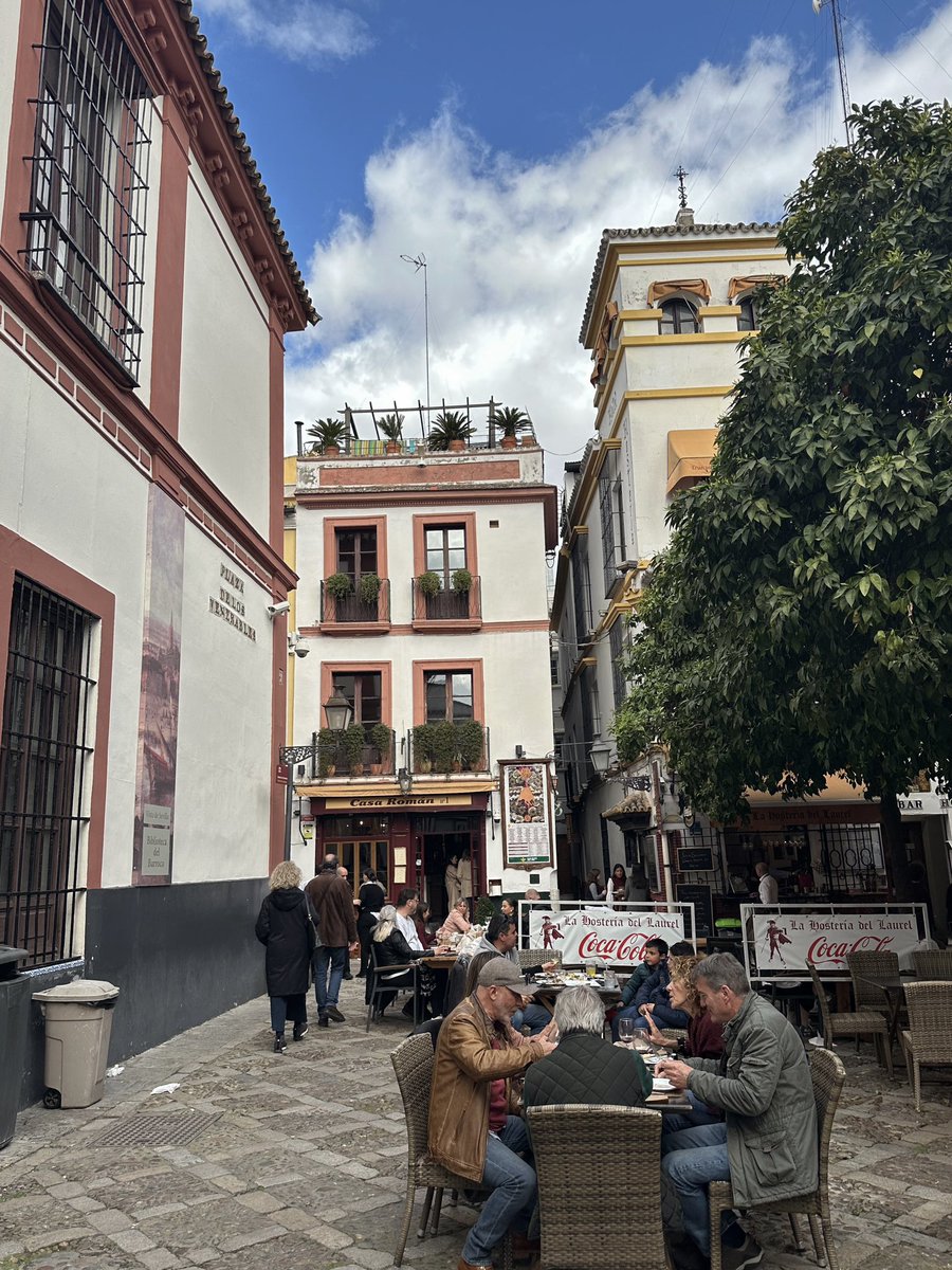 lidiaesteve7's tweet photo. Mi Roman Empire:
 Irme a vivir a Sevilla https://t.co/Wsjtc6Y3Ro