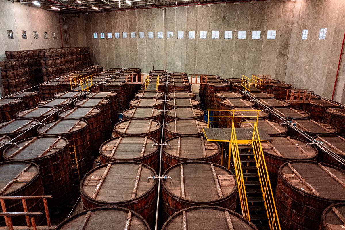 #PostalesFLA 🧵

✅ Nuestro Centro de Rones fue inaugurado en el 2011, allí se elaboran los mejores rones de Colombia, desde el licor de Ron hasta el Ron Reserva Especial de Colombia Centuria 49 años

Sigue⬇️