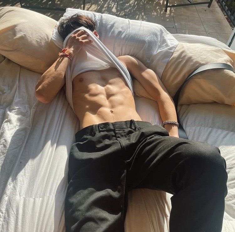 “ why must the sun rise ? the world is much more tolerable in darkness … „