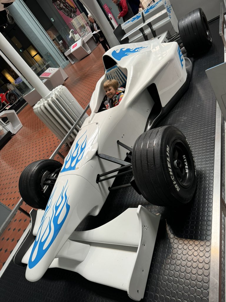 St John’s RC Primary tweet media