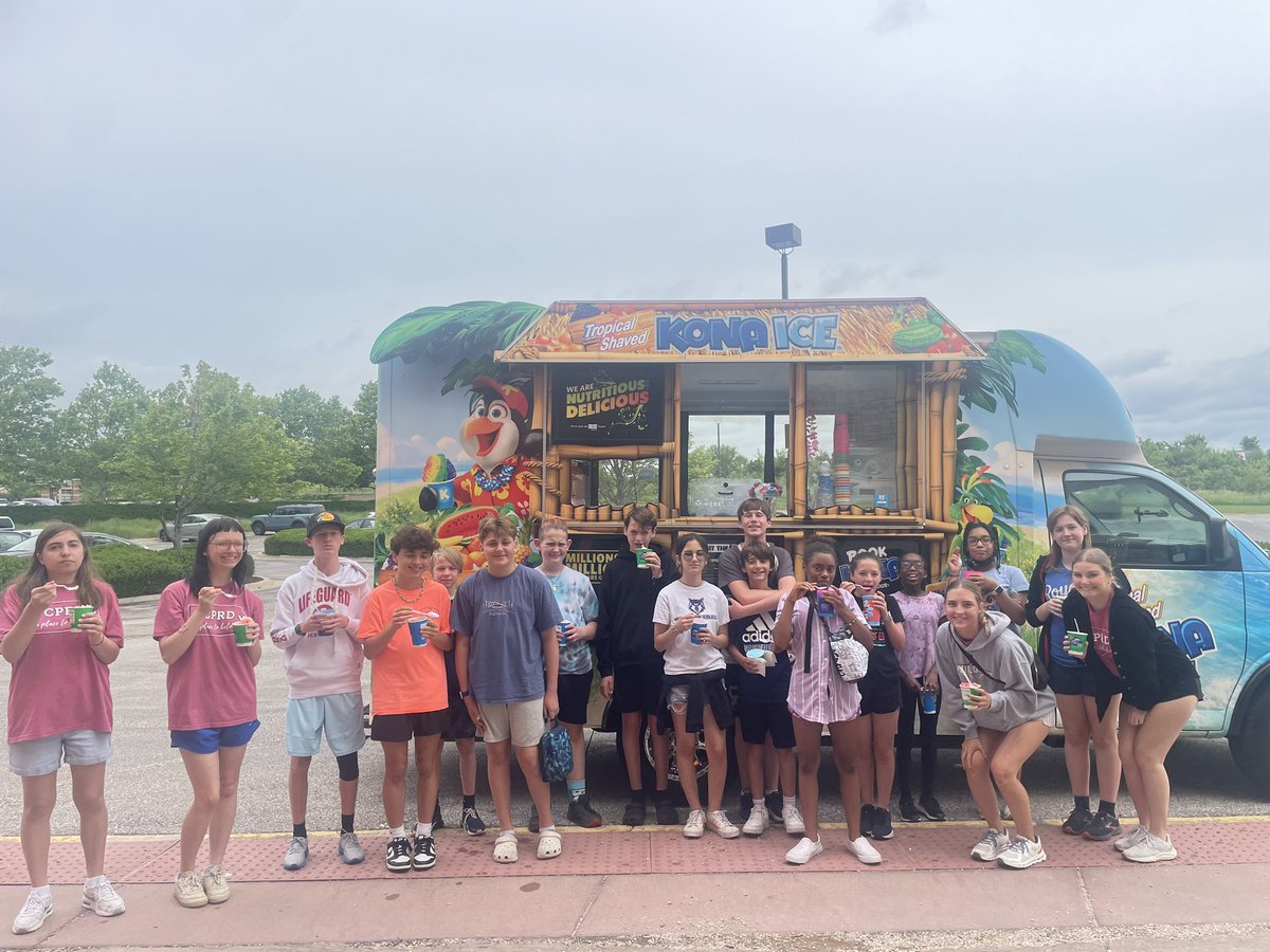 JCPRDLEADCamp's tweet photo. LEAD North at Kaw Prairie have enjoyed Kona Ice and the pool so far this week!! https://t.co/YqD85nz3CK